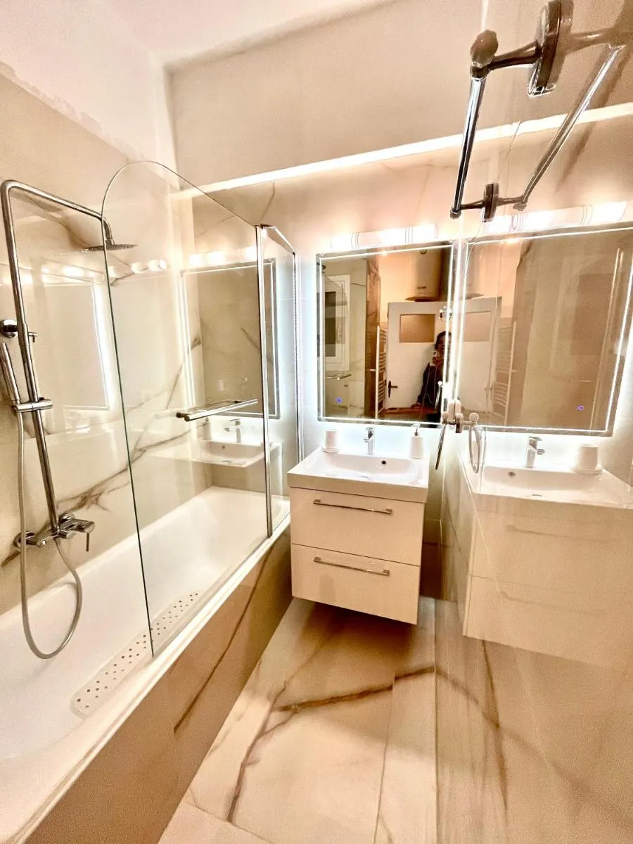Image 4 of 100 m2 Apartment in the center of Athens