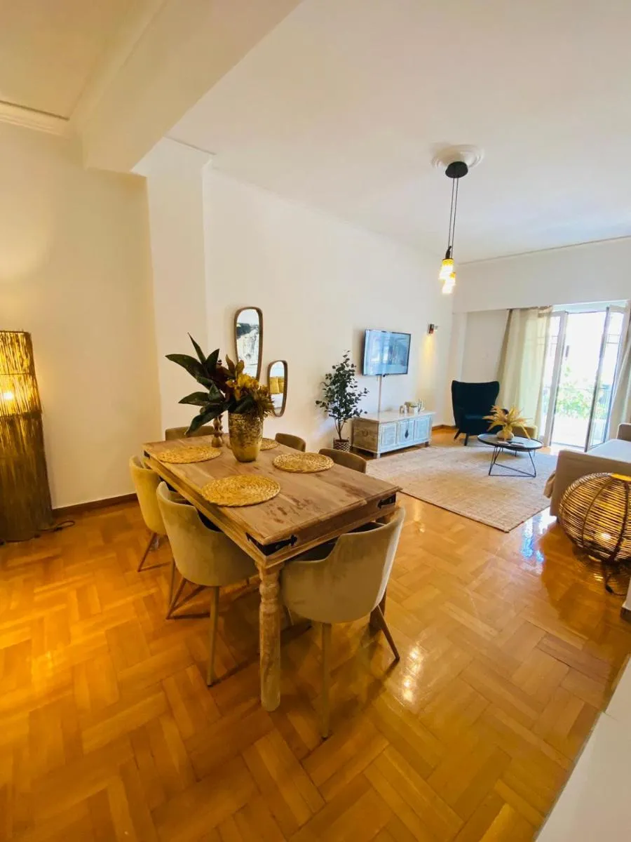 Image 3 of 2 BD Apt in Koukaki 8’ away from Acropolis