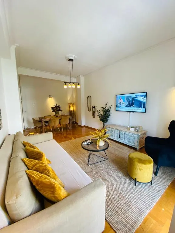 Image of 2 BD Apt in Koukaki 8’ away from Acropolis