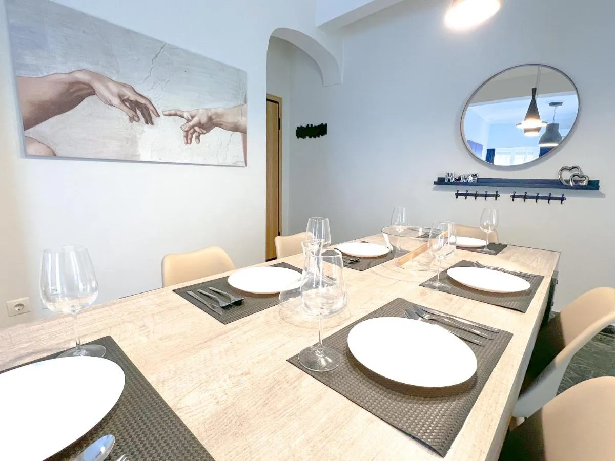 Image 3 of 3 Bedroom Apartment Athens – Koukaki