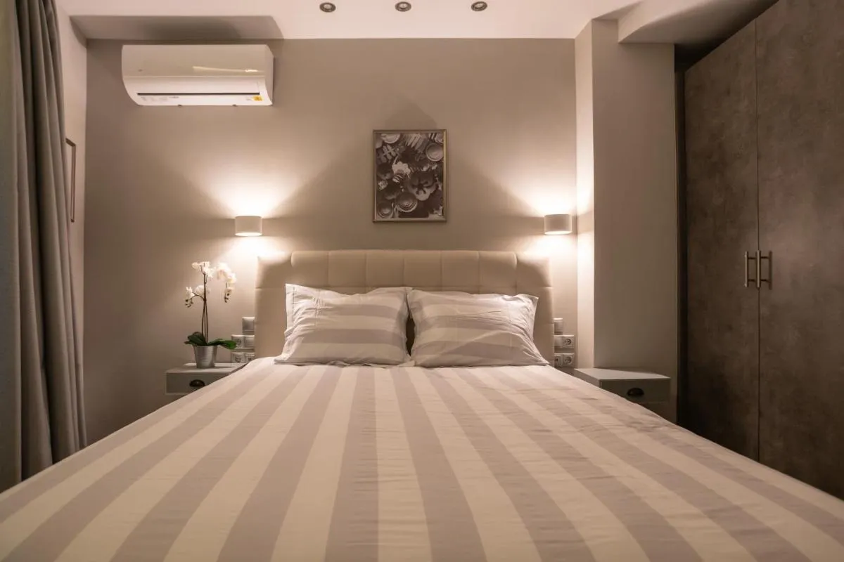 Image 5 of A17 Modern & Cosy 2R flat up to 4ppl near Parthenon