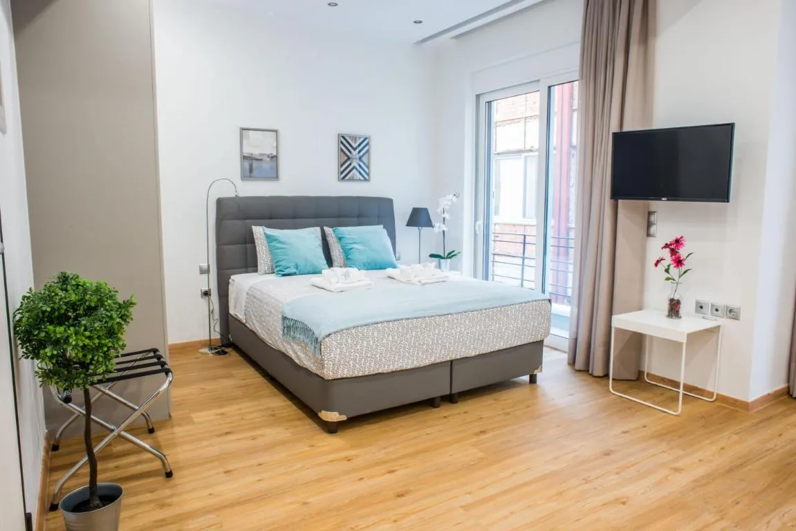 Image of A25 Pristine & Sunny flat with balcony at downtown Athens