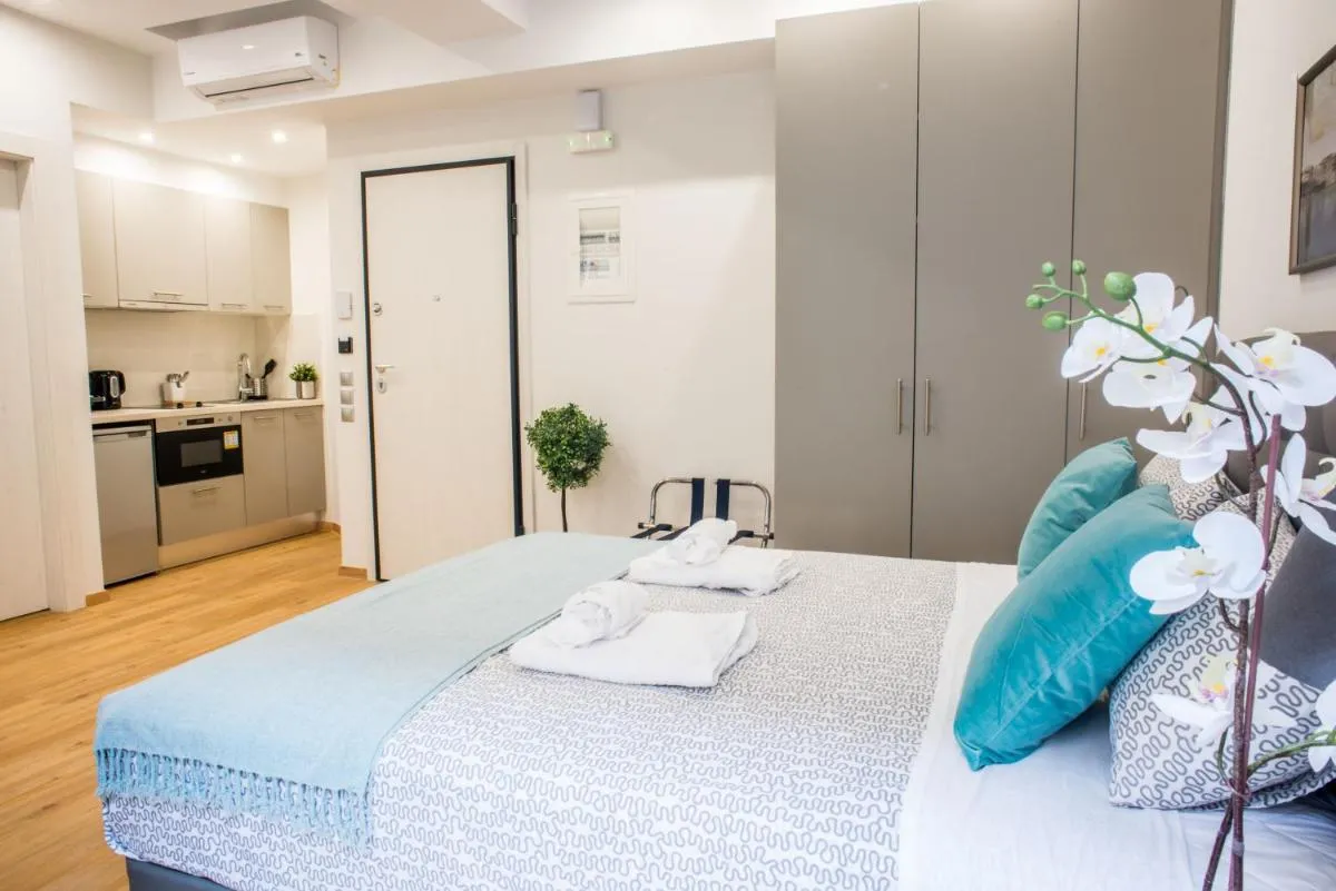 Image 6 of A25 Pristine & Sunny flat with balcony at downtown Athens