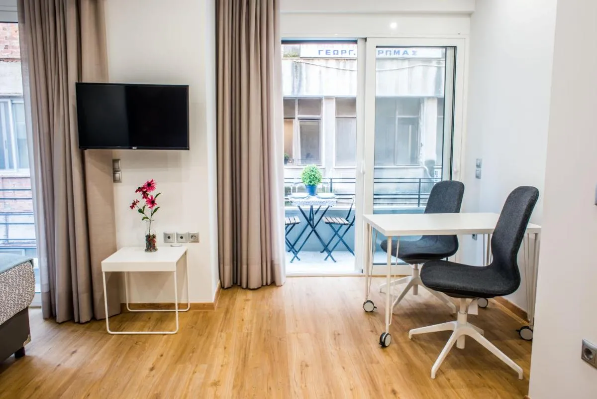 Image 4 of A25 Pristine & Sunny flat with balcony at downtown Athens