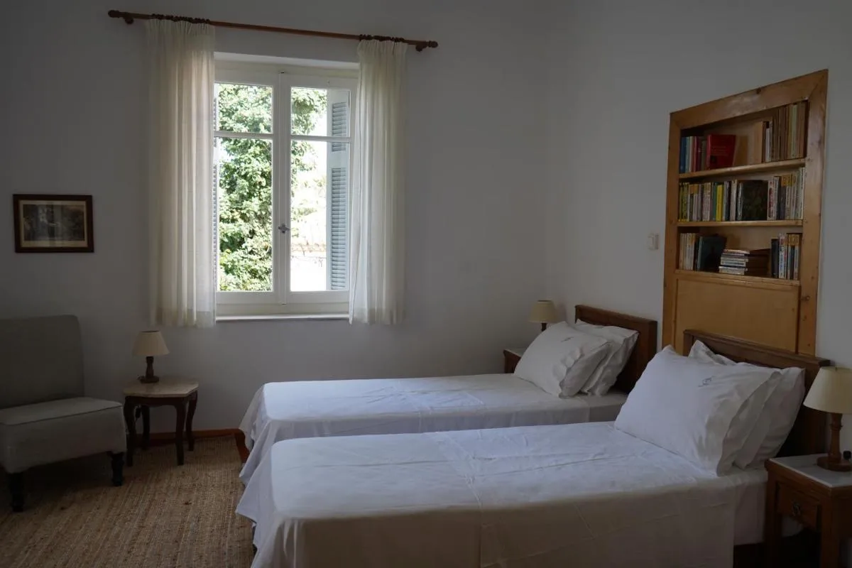 Image 6 of A Painter’s House in Plaka