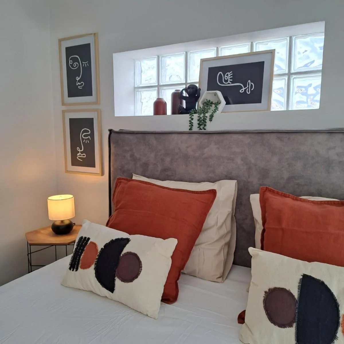 Image 4 of A Place 4 U no74