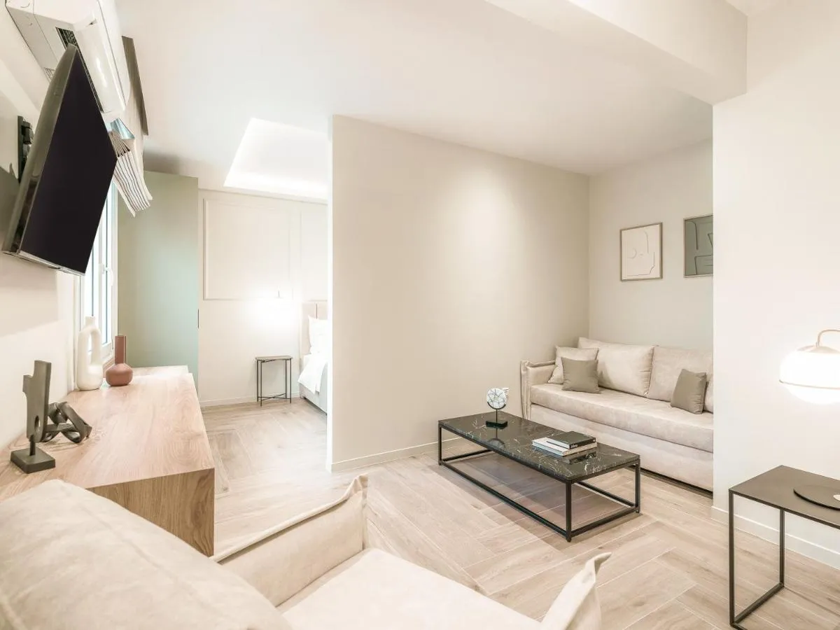Image 4 of ASTIKON Xenofontos Suites