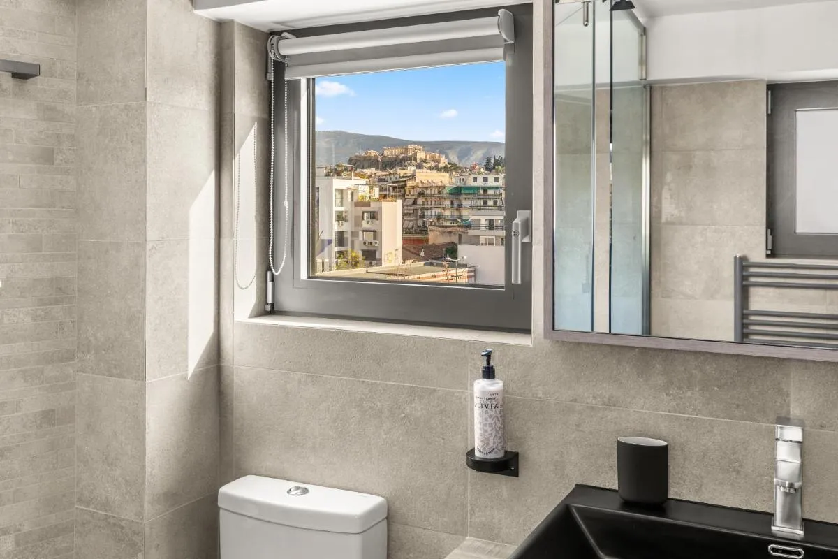 Image 6 of ATHENIAN VIEW LOFT