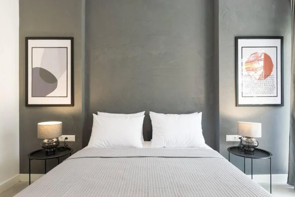 Image 6 of Academy Elegant Apartment #201