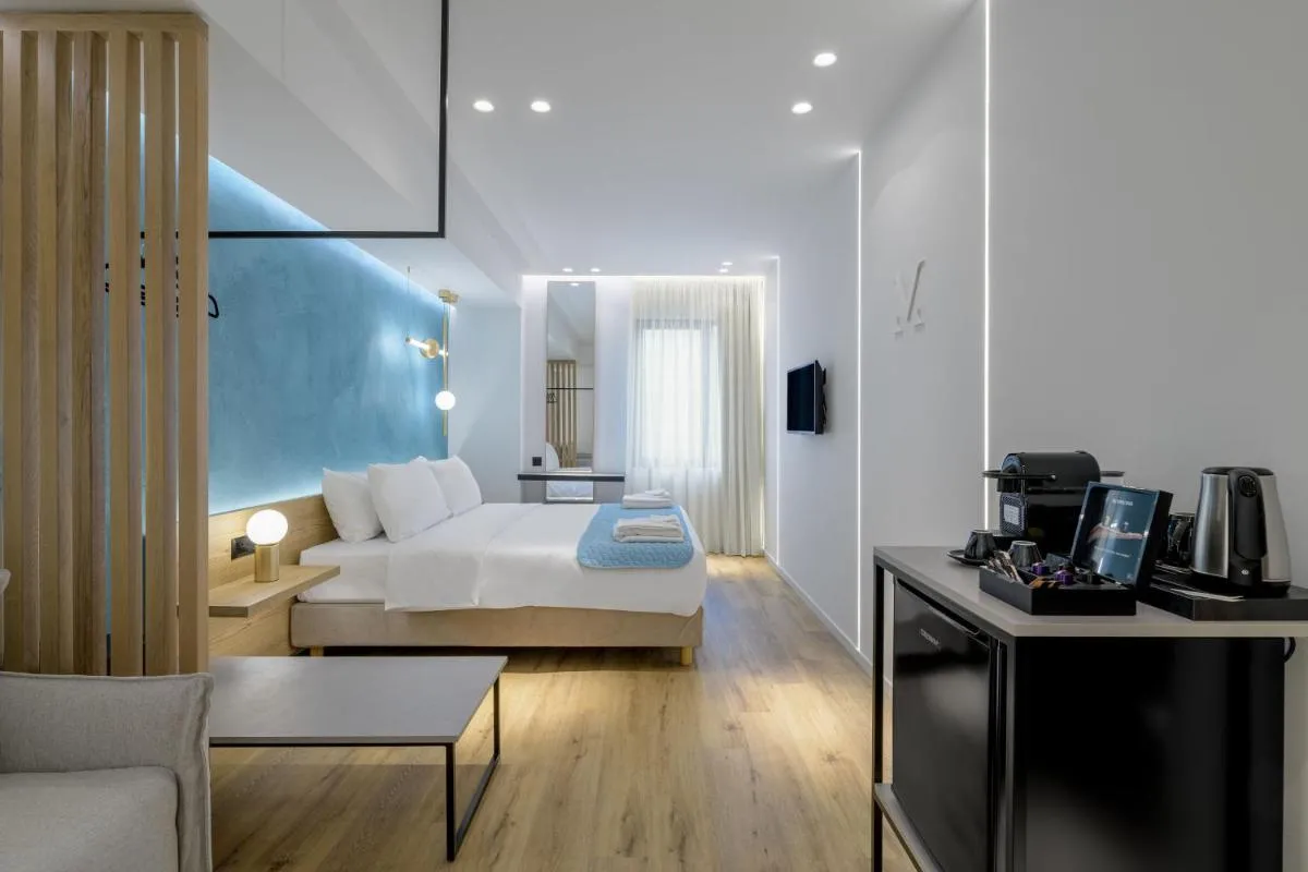 Image 2 of Acropolis Magenta Luxury Suites