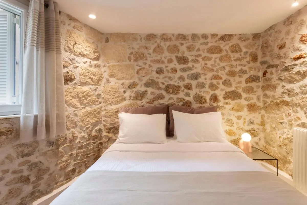 Image 6 of Acropolis Maisonette 22