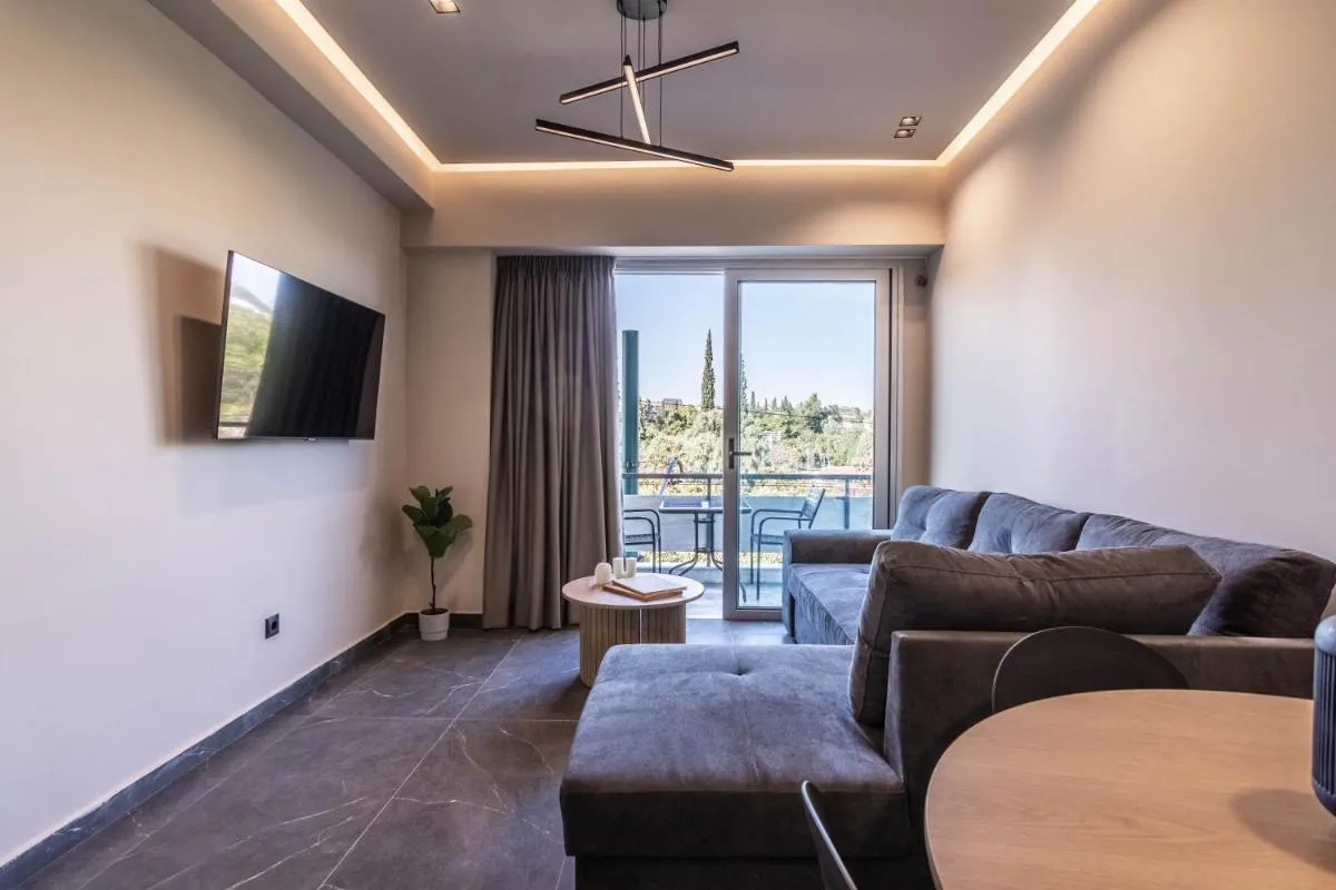 Image 4 of Acropolis View Suites