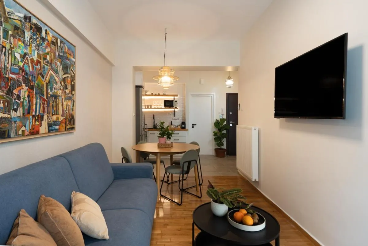 Image 4 of Adela’s 1 BR & Living room