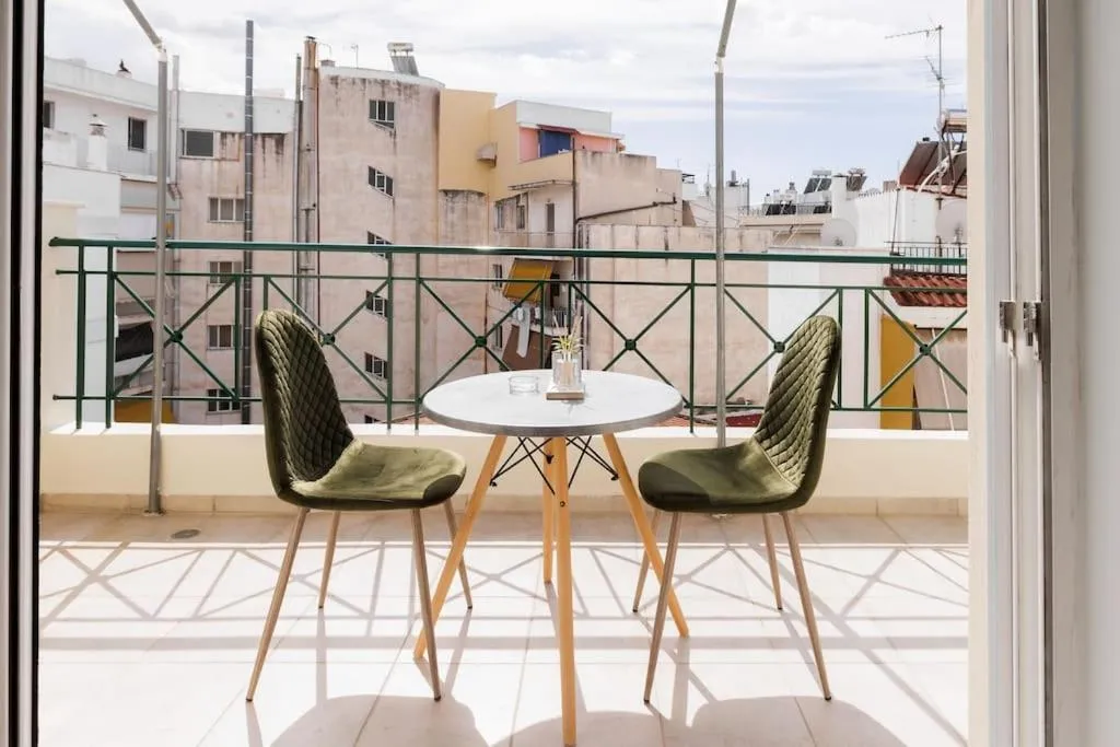 Image 1 of Adorable sunny studio with private balcony I