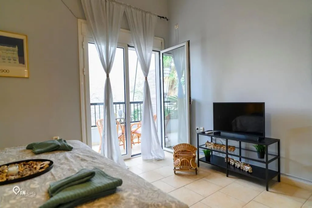 Image 4 of ‘Afrodite’ Central Cozy Studio In Egaleo