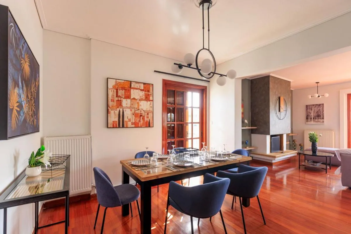 Image 1 of Aiolos Grand luxury suite Alimos