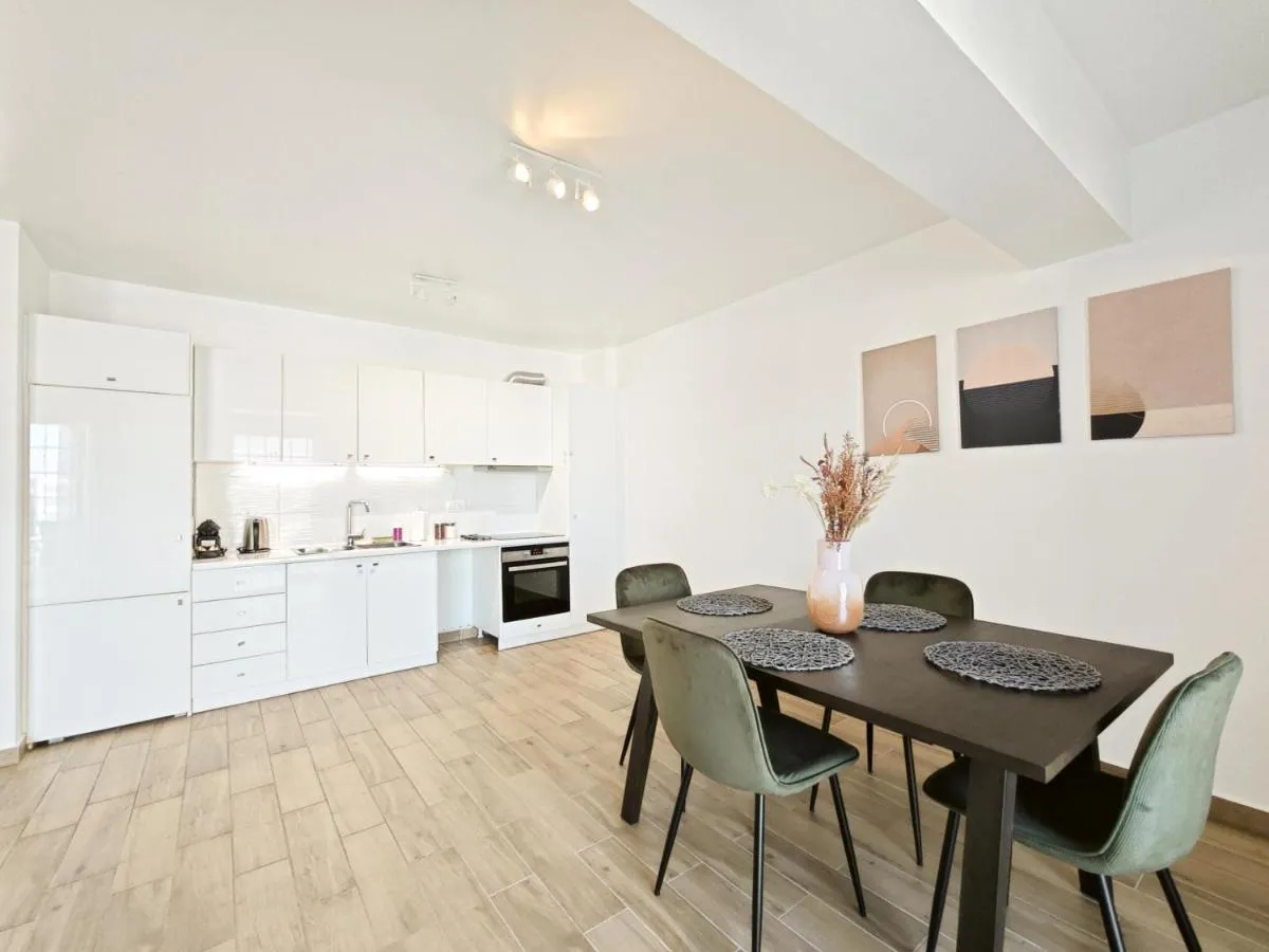Image 3 of Andromaches – by Verde Apartments