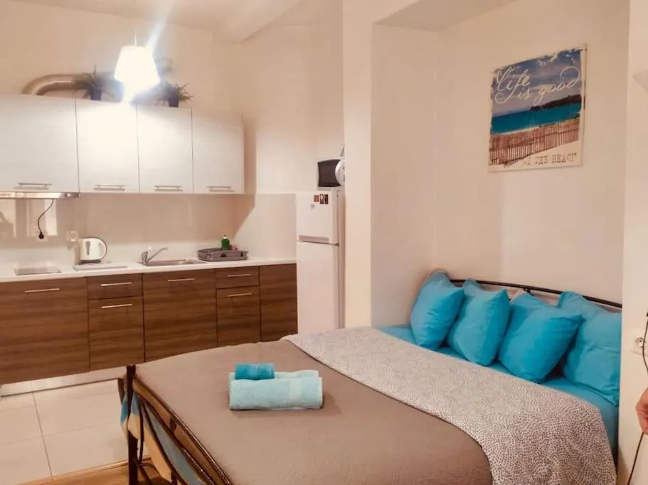 Image 1 of Apartment in Athens centre