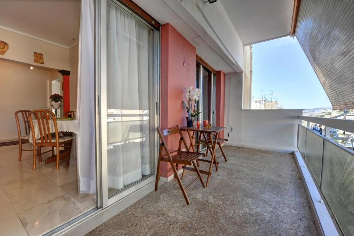 Image 2 of Apartment near Stavros Niarchos Park & Acropolis