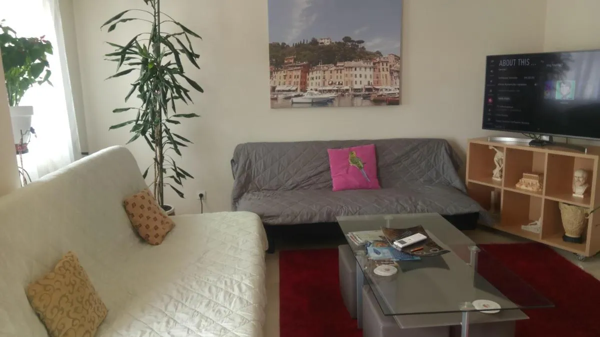 Image 4 of Apartment near Stavros Niarchos Park & Acropolis
