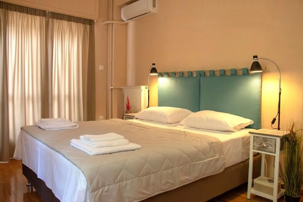 Image 6 of Apartment of the green square