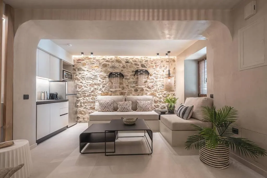 Image 2 of Apollonos 28 Luxury Suites