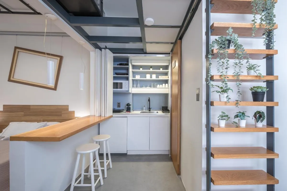 Image 2 of Artistic spacious home at Gazi