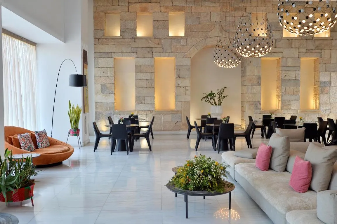 Image of Athenaeum Grand Hotel