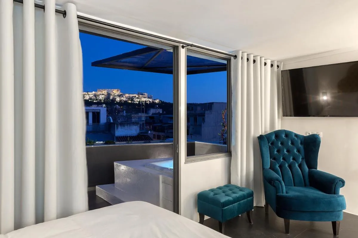 Image 5 of Athenian Lofts