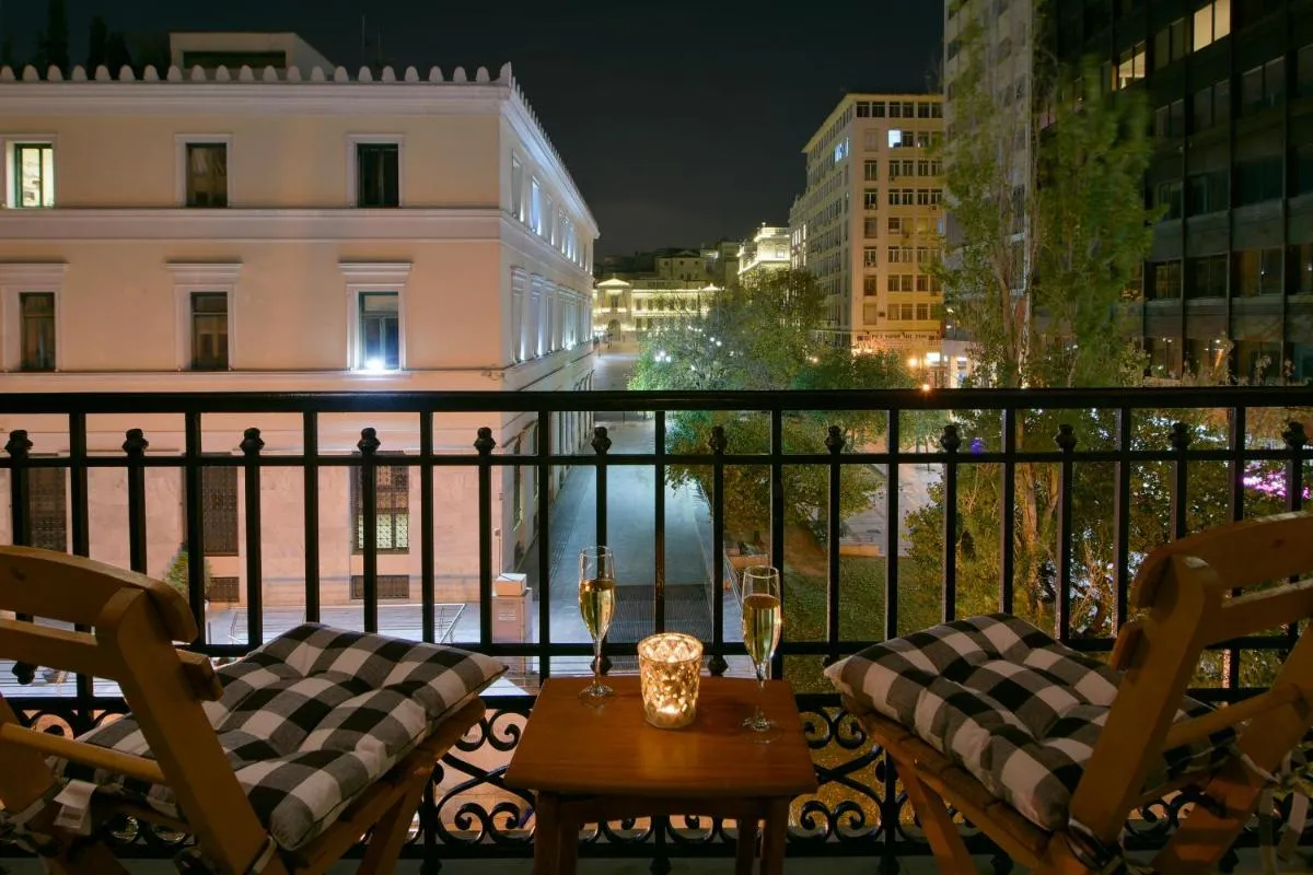 Image 2 of Athenian Vintage Apartments