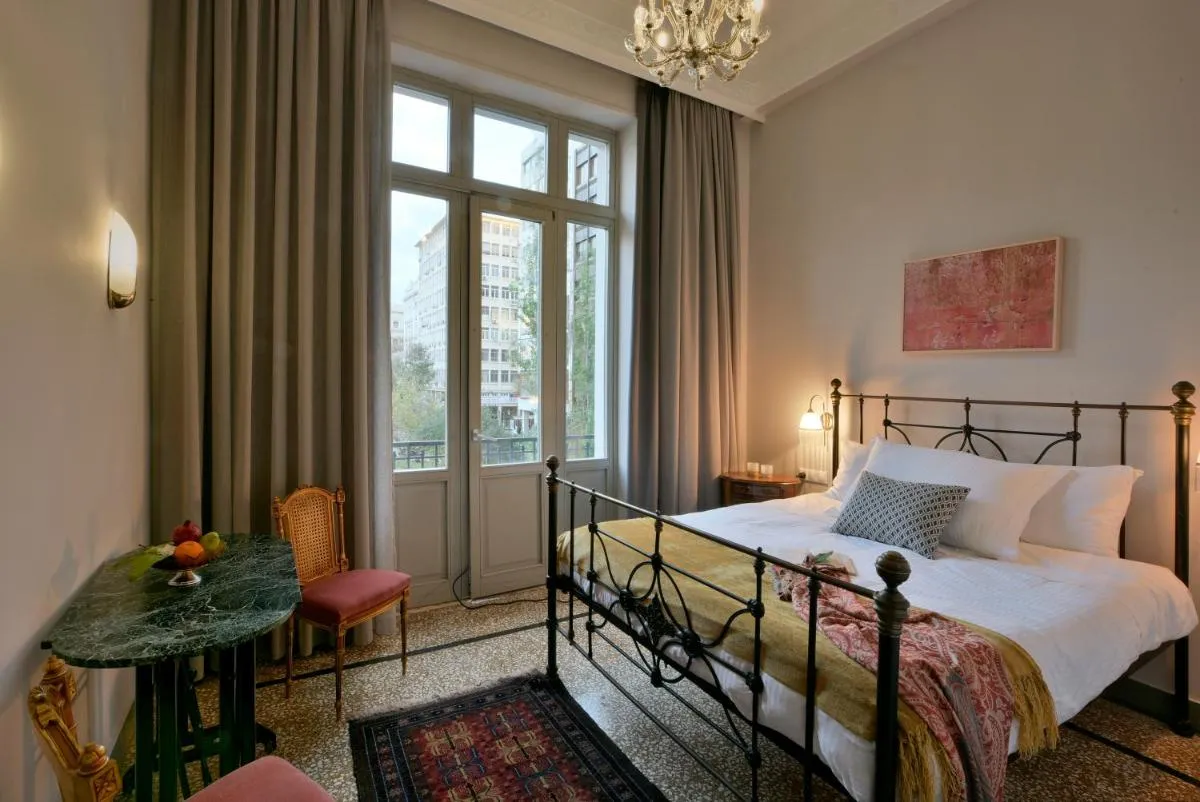 Image 3 of Athenian Vintage Apartments