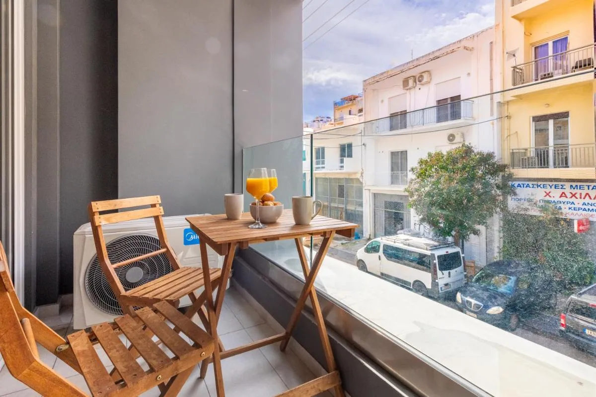 Image 4 of Athenian boutique apartments