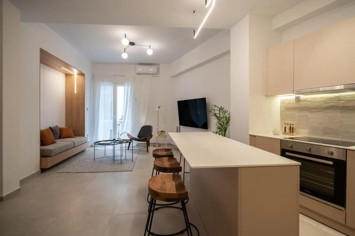 Image 3 of Athens 2BR – Central Location