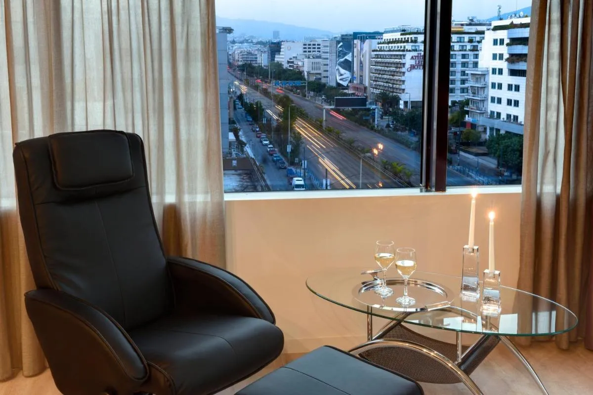 Image 5 of Athens Avenue Hotel
