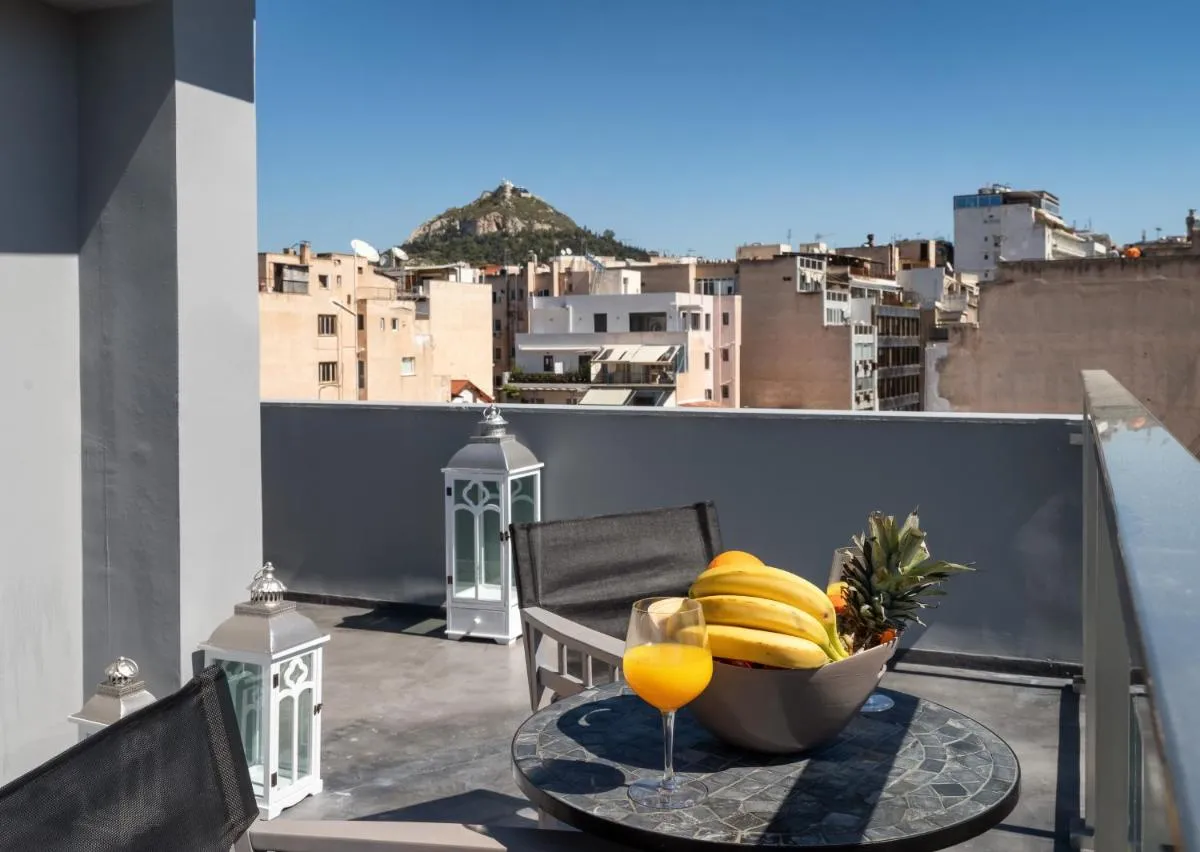 Image 4 of Athens City Center Apartment