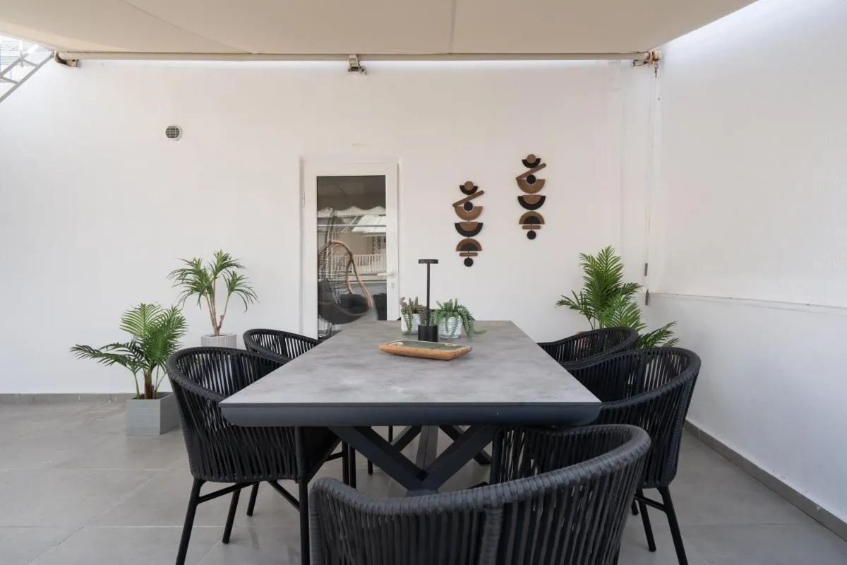 Image 5 of Athens Hills, Boutique Apartments