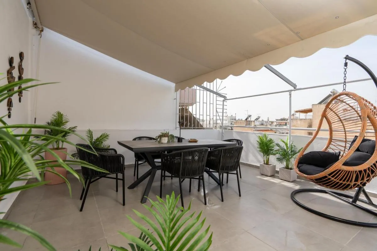 Image 4 of Athens Hills, Boutique Apartments