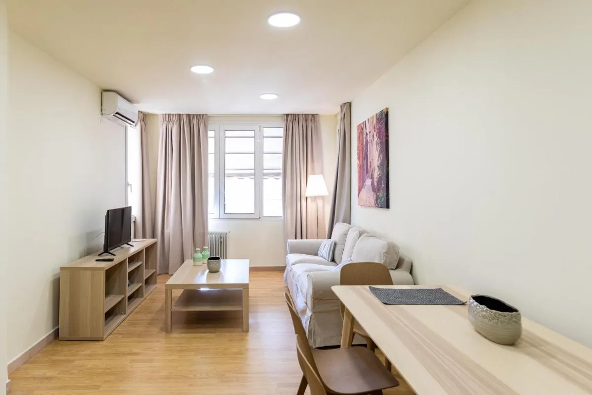 Image 2 of Athens Kyniska Urban Apartment