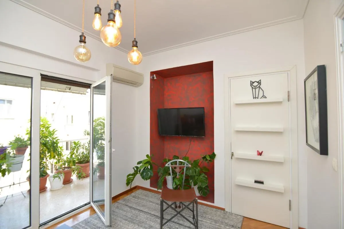 Image 4 of Athens Stylish top floor apartment Syntagma metro