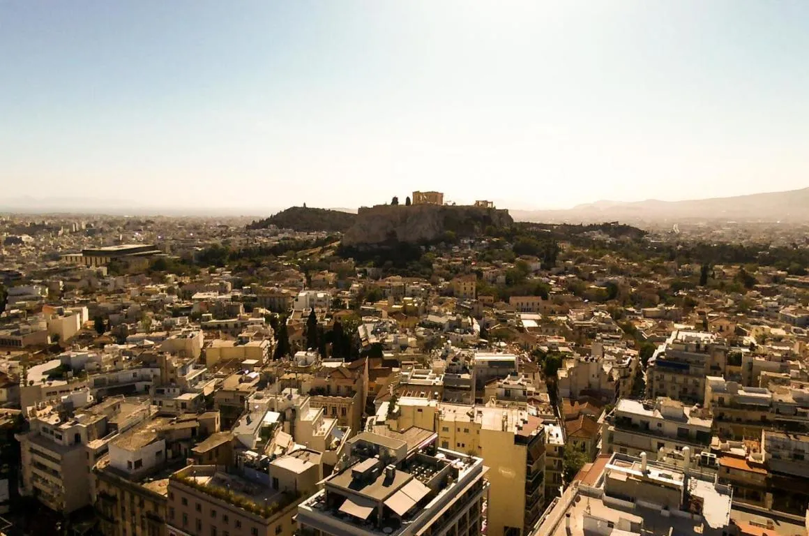 Image of Athens’ heart Syntagma metro apartment