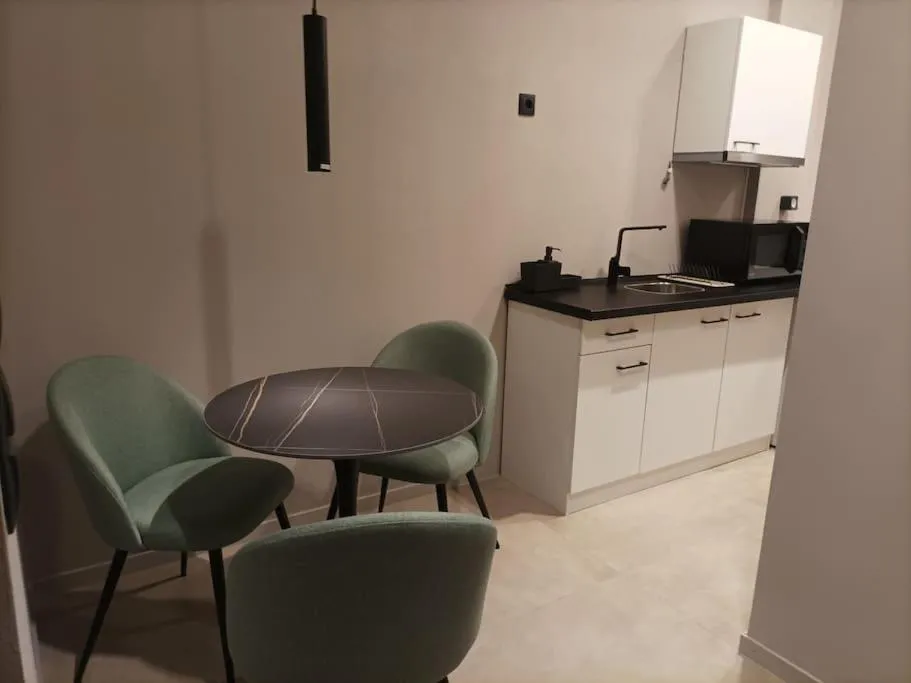 Image 1 of Athinas Experience – Smart Suite
