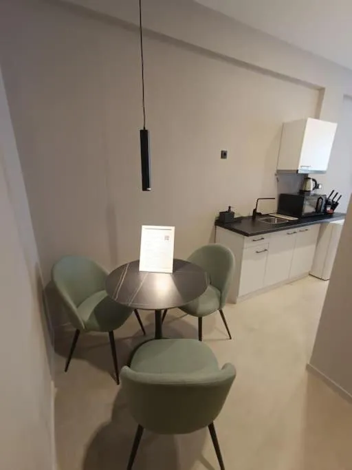 Image 4 of Athinas Experience – Smart Suite