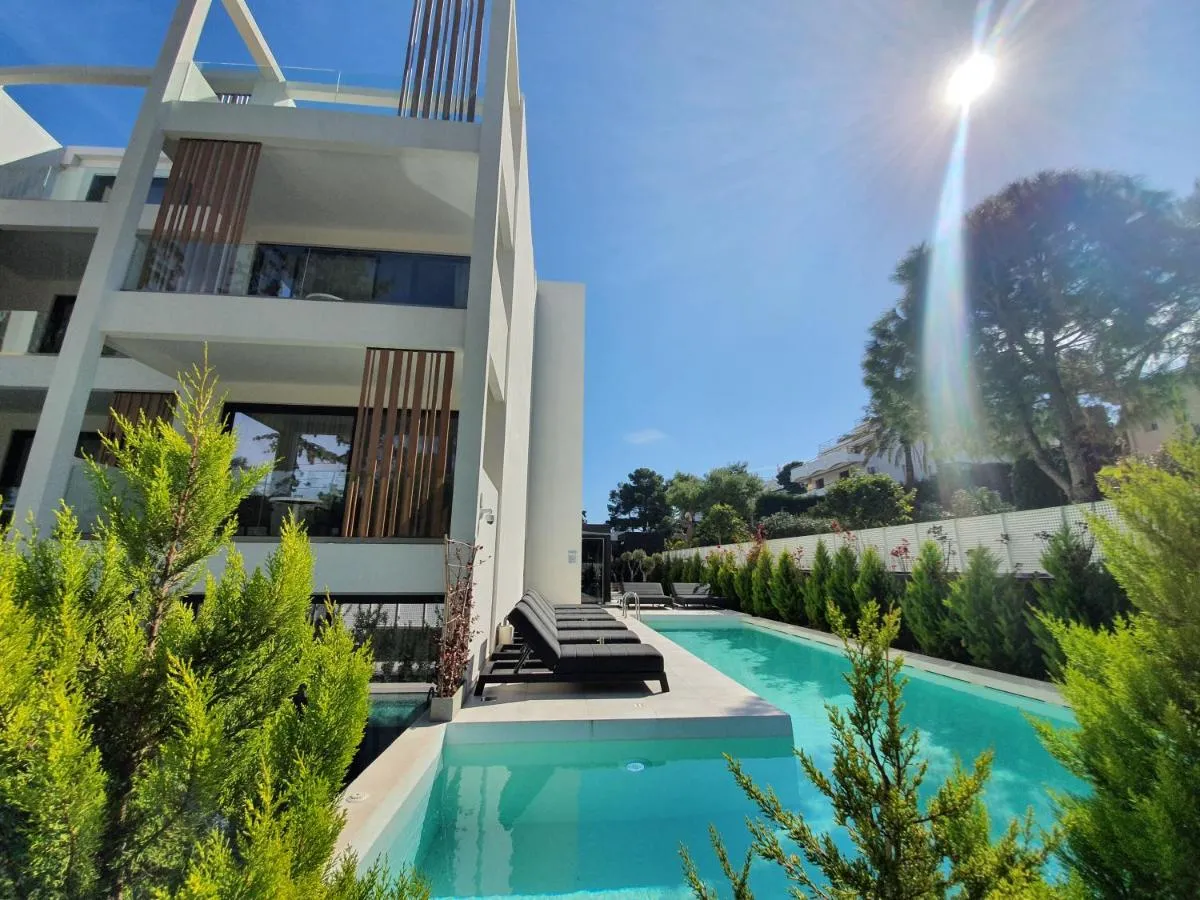 Image 3 of Azur Hotel