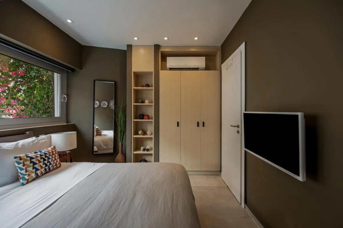 Image 4 of Azur by Stylish Stays
