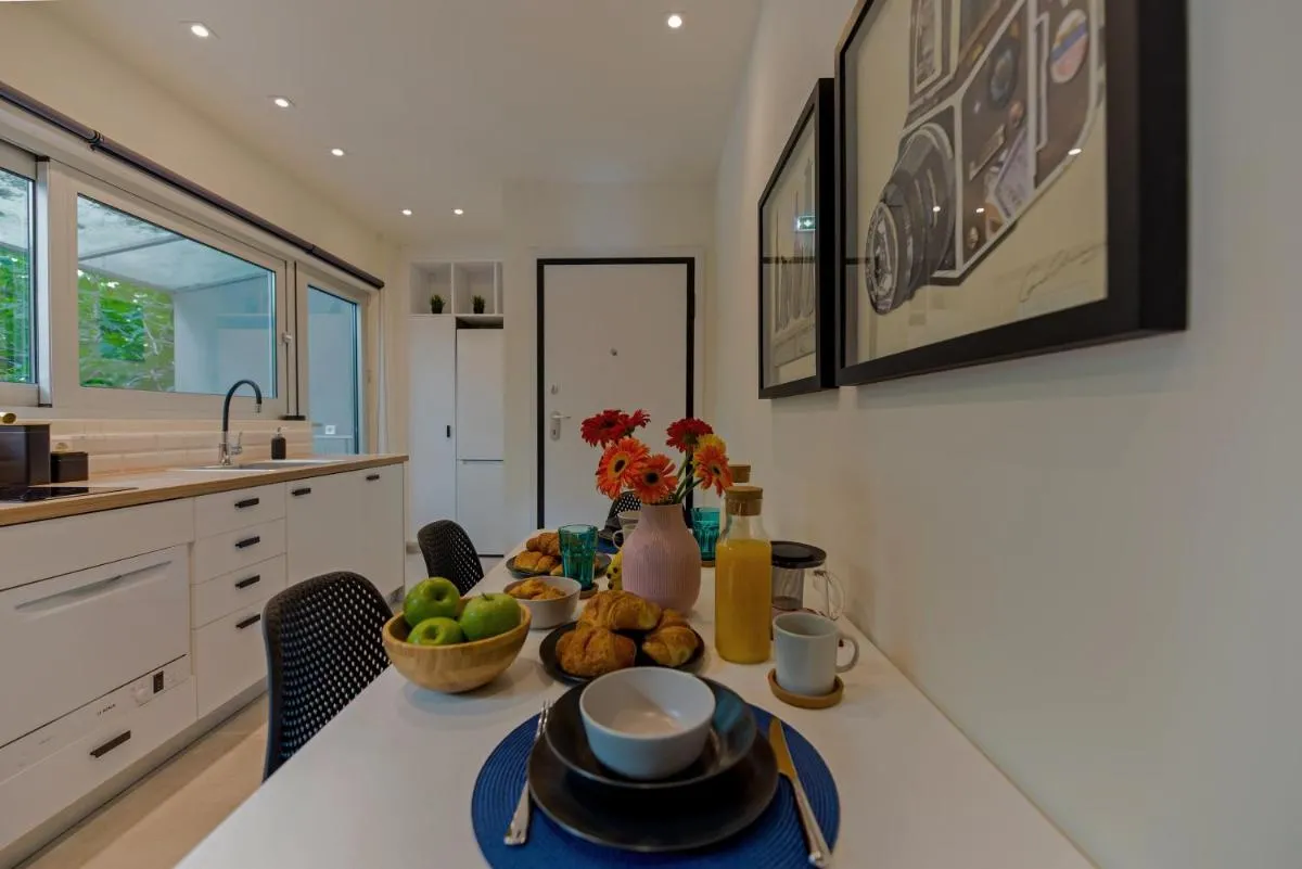 Image 6 of Azur by Stylish Stays