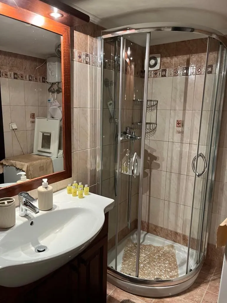 Image 5 of Beautiful and spacious apartment