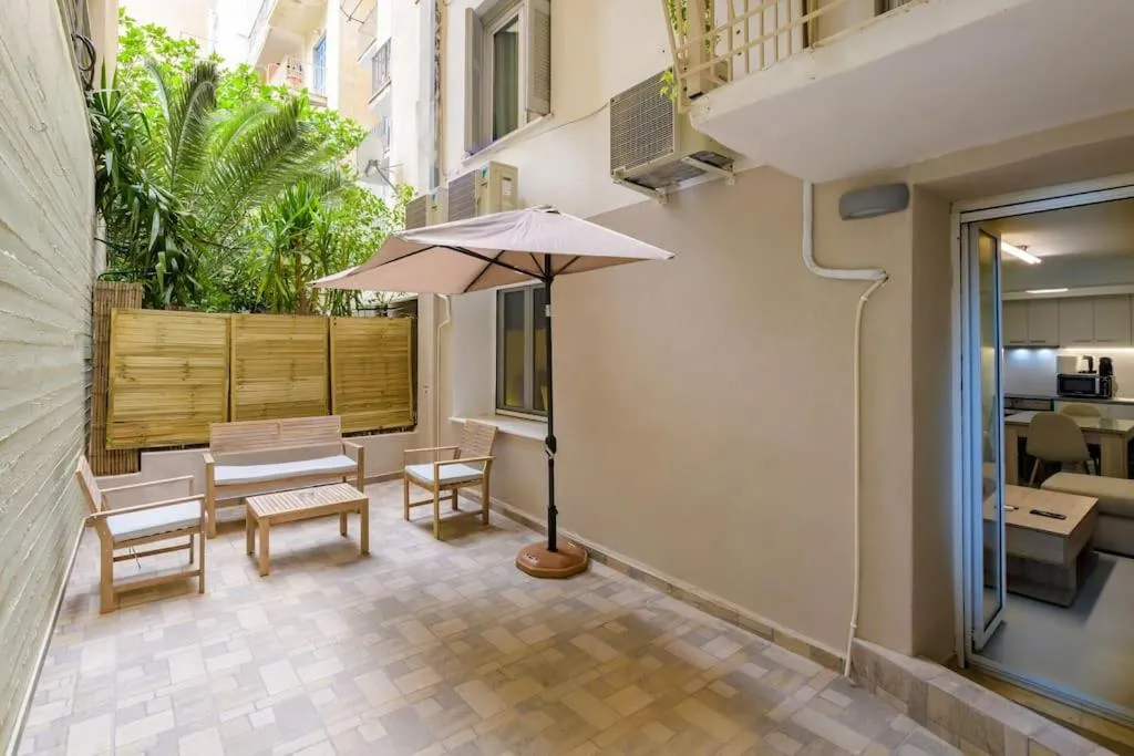Image 5 of Beautiful underground nest with prv terrace