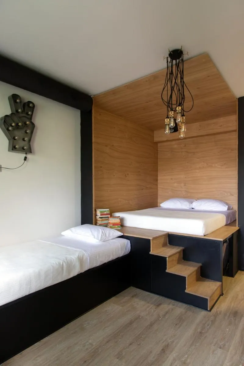 Image 6 of Bespoke House Athens