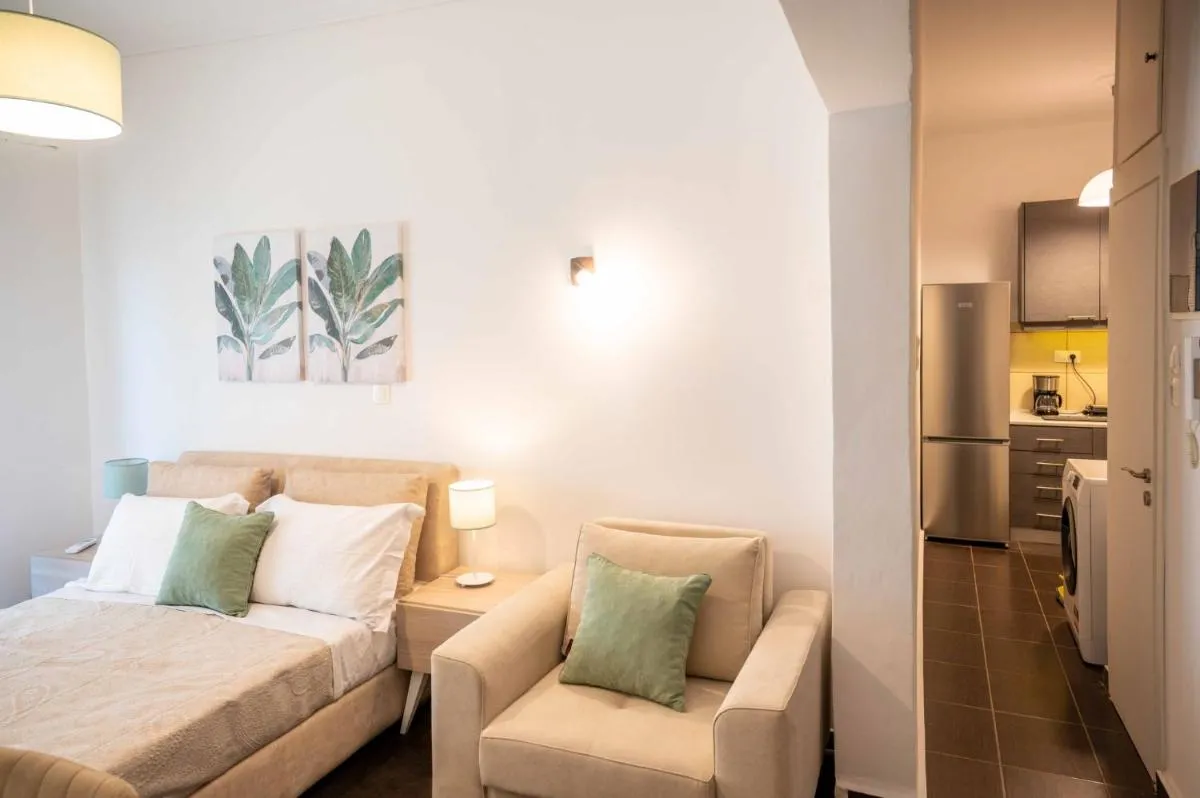 Image 3 of Best House Evmenous Pagrati Athens