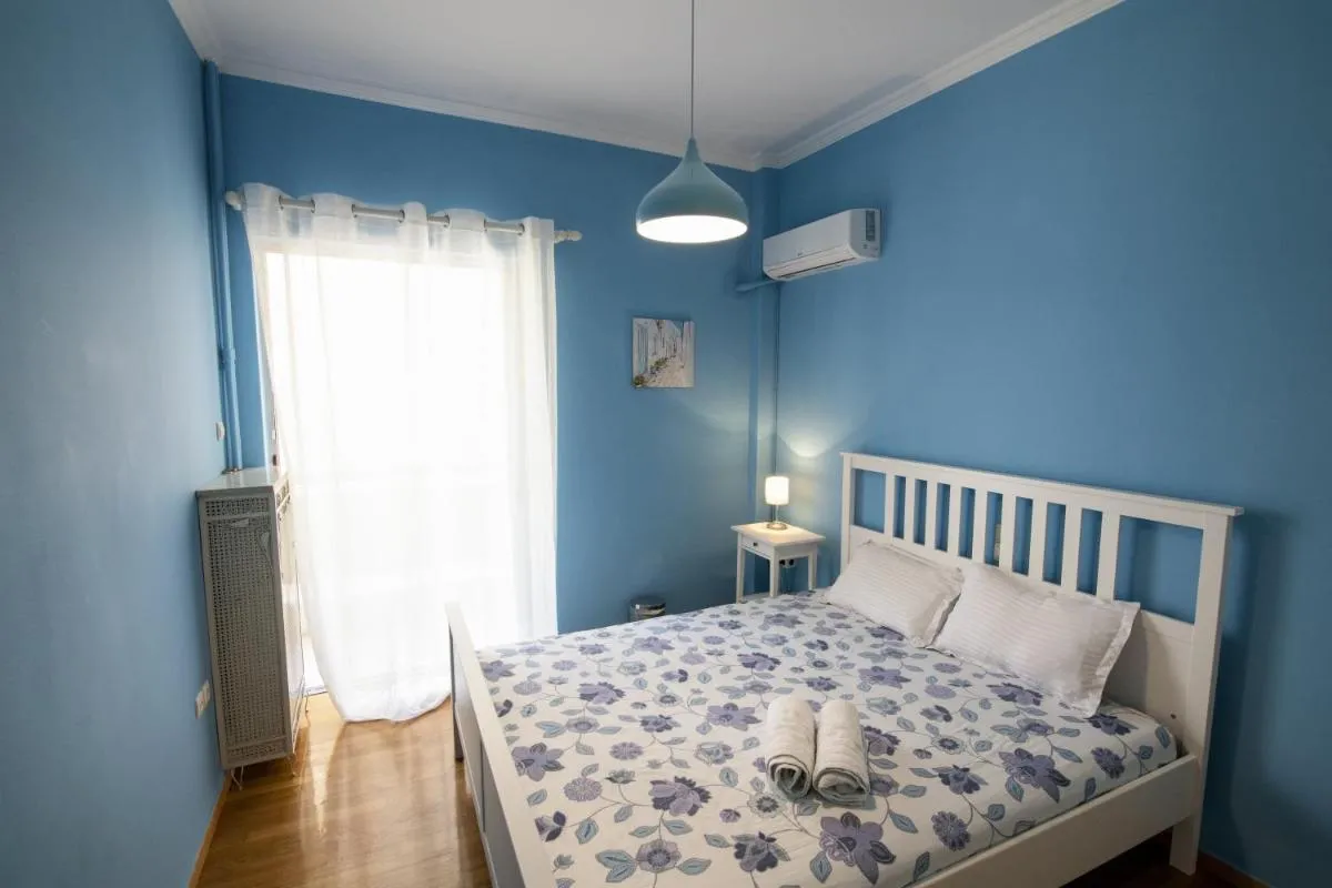 Image 1 of Blue House